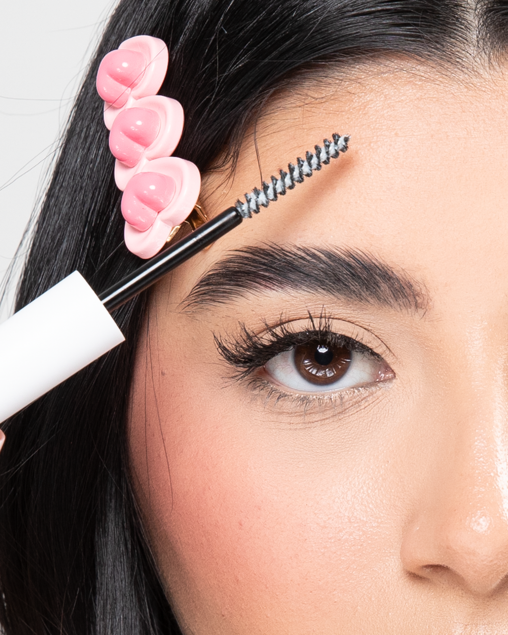 SCULPT AND STAY BROW GEL